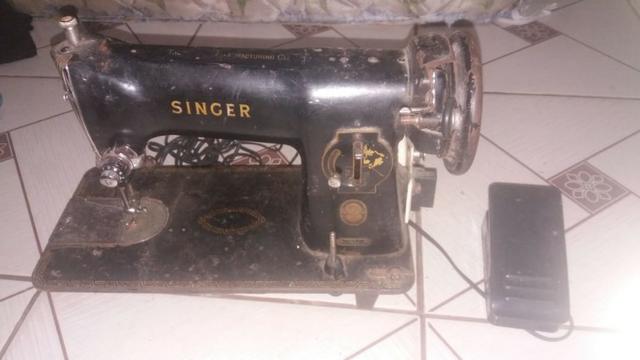Máquina de costura Singer