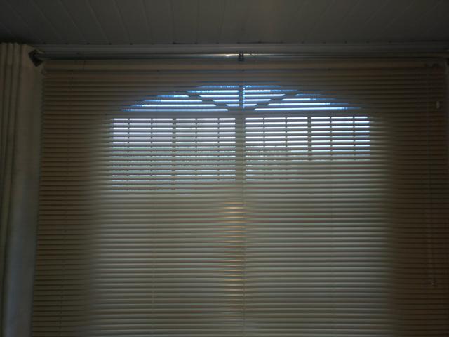 Persianas e Cortinas Novas e serviços em geral - Foto 4