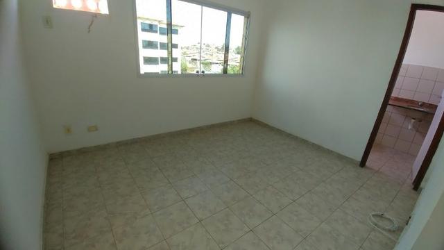 Apto 3/4 em Nova Parnamirim, próximo a Av. Maria Lacerda - Foto 3