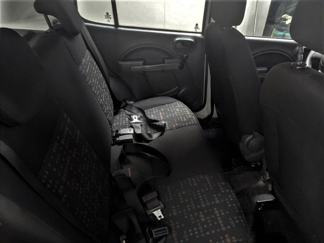 FIAT UNO VIVACE CELEB. 1.0 EVO F.FLEX 8V 5P 2014 