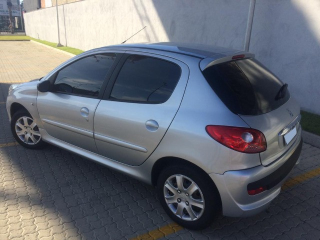 Peugeot 207 XR 1.4 - Foto 8