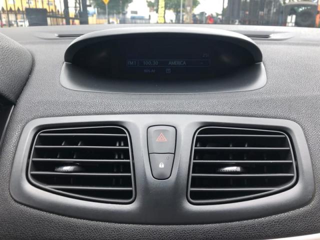 RENAULT FLUENCE 2.0 DYNAMIQUE 16V FLEX 4P MANUAL - Foto 14