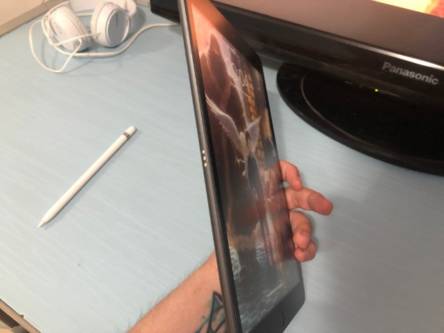 IPad 7 geração 32gb com garantia até julho/2021 + apple pencil inclusa! - Foto 3
