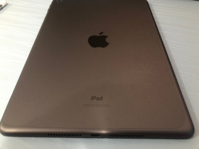 IPad 7 geração 32gb com garantia até julho/2021 + apple pencil inclusa! - Foto 4