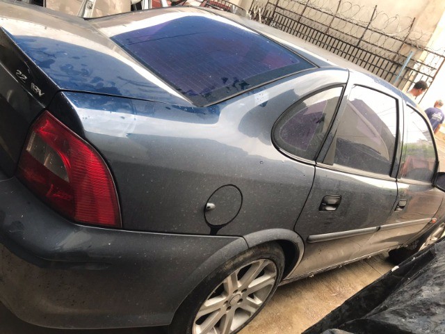 Sucata Gm/ Vectra Gls 2.2 2000/2000 - Foto 3