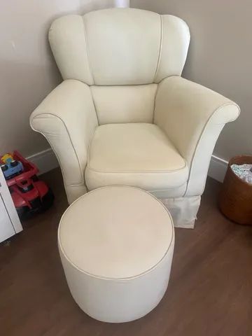 Poltrona ou Cadeira de Amamentação - Foto 2