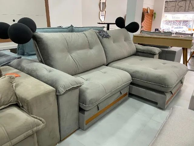 Sofá Retrátil 2,50m com Detalhe em Madeira - Black Friday! - Foto 2