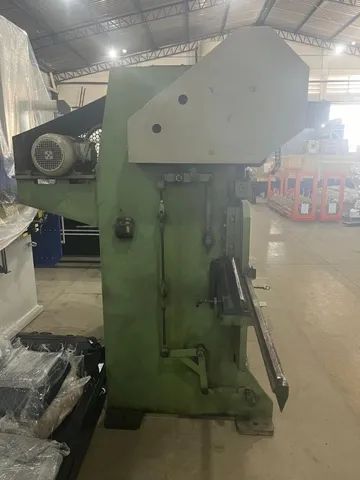Prensa dobradeira calvi 25 ton - Foto 3