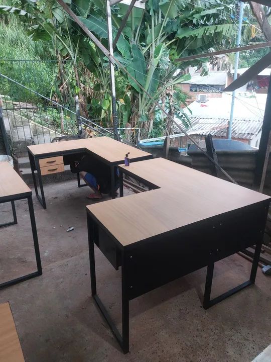 Mesa reta em L estilo industrial  - Foto 4