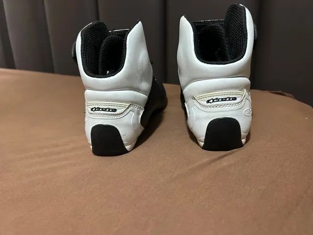 Bota Alpinestars _ Tênis de Pilotagem TAM 40 - Foto 4