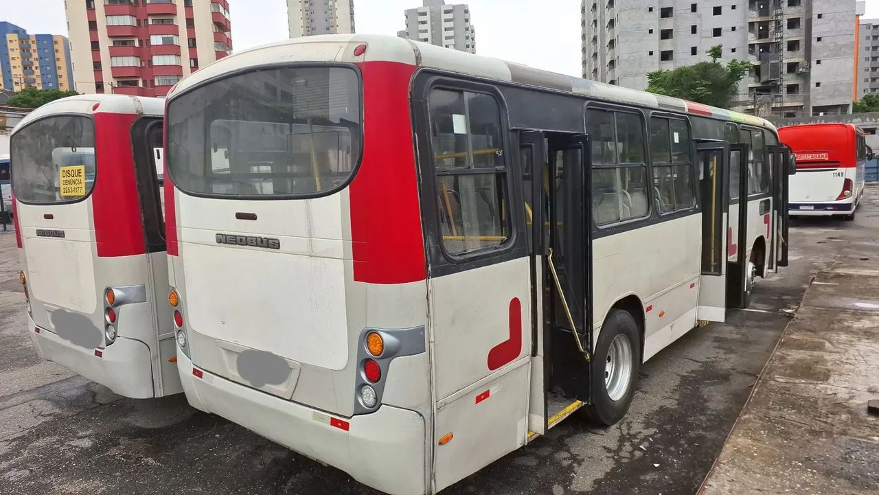 Onibus curto mercedes 1418 ano 2010 - Foto 4