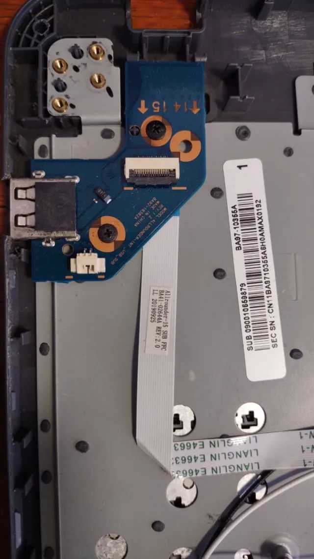 Carcaça base superior Original Notebook Samsung Np350x /np300e5 leia a descrição - Foto 4