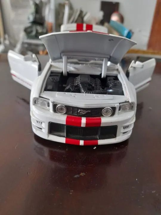 Miniatura de carro 1:24 Jada , Mustang GT - Foto 3