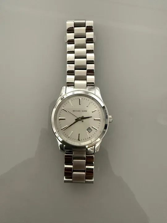 Relógio Michael Kors feminino  Original prata