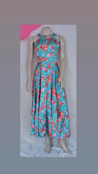 Vestido Midi Floral em Seda - Foto 2