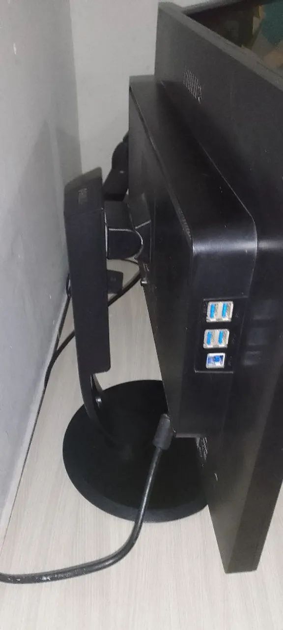 Monitor Gamer Philips 144hz 1ms - Foto 4