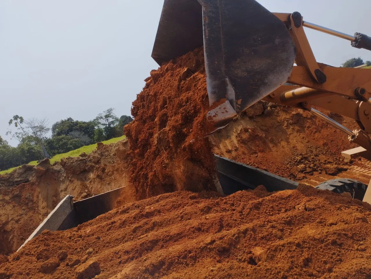 Barro vermelho 13 e 7 mts