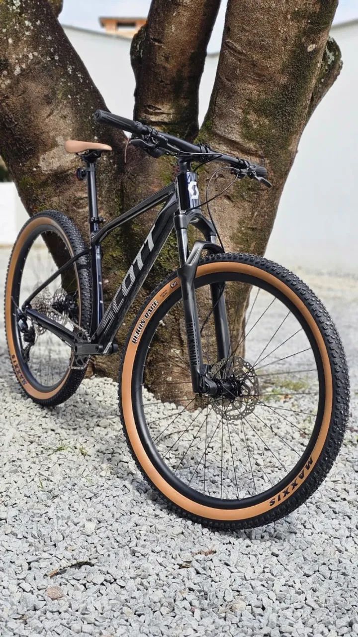 Bicicleta Scott Scale 965 - NOVA 