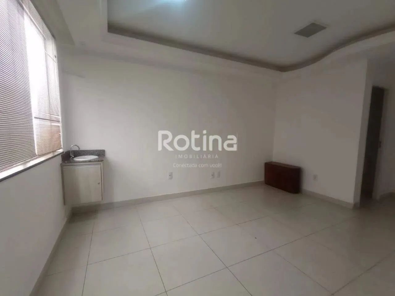Sala para alugar, Martins - Uberlândia/MG - Rotina Imobiliária - Foto 2