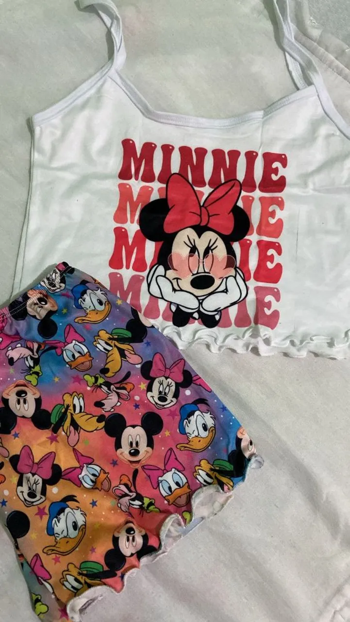 Conjunto Minnie Shorts e Blusa