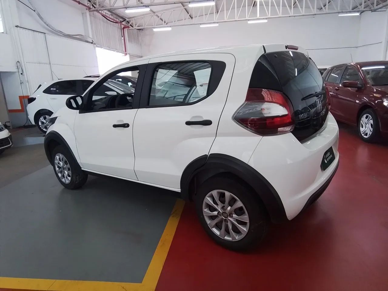 Fiat Mobi 2023 1.0 evo flex like. manual - Foto 3