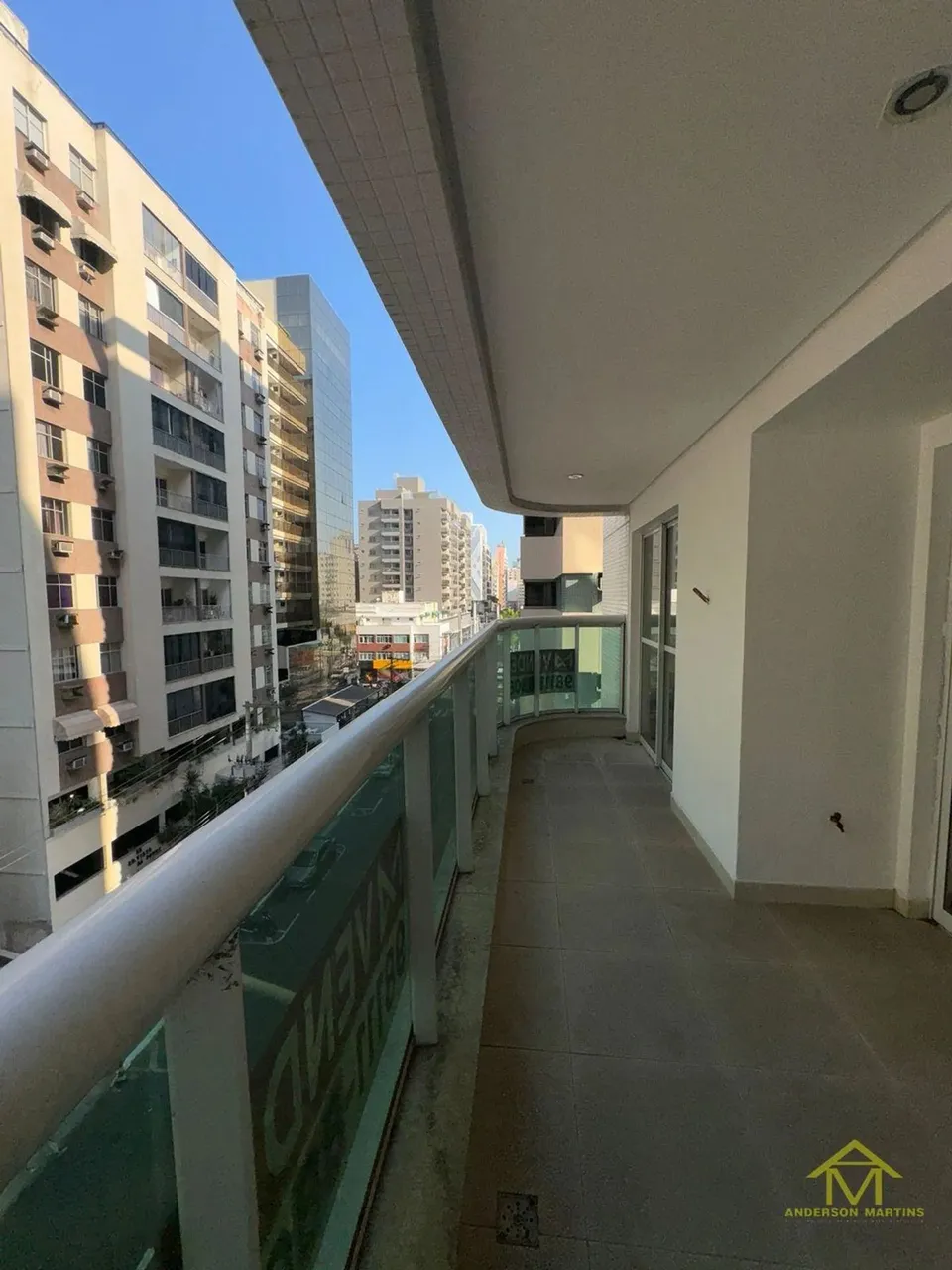 3 quartos a venda na Praia da Costa