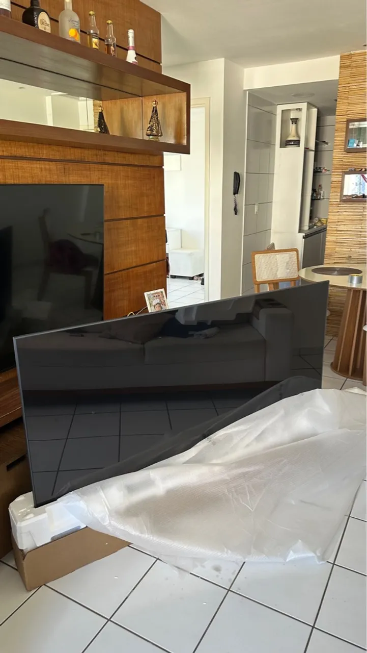 Smart TV Samsung Crystal UHD DU8000 70"