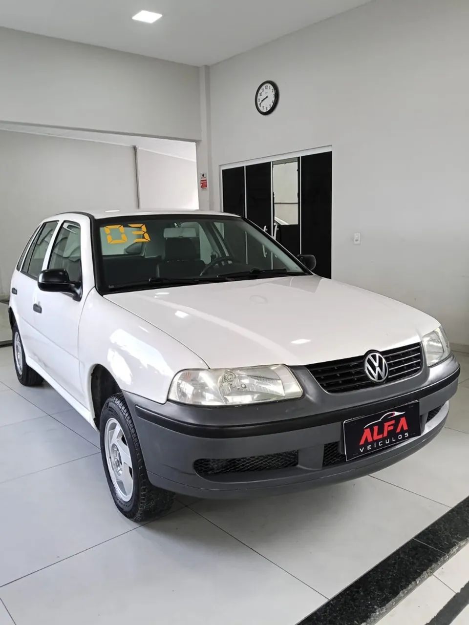 Gol g3 2003, 1.0 8v, 4 portas, ar condicionado