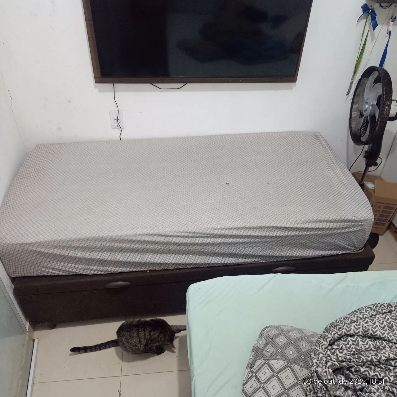 Cama solteira baú 64291069043331120