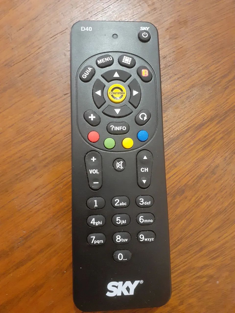Controle remoto SKY D40