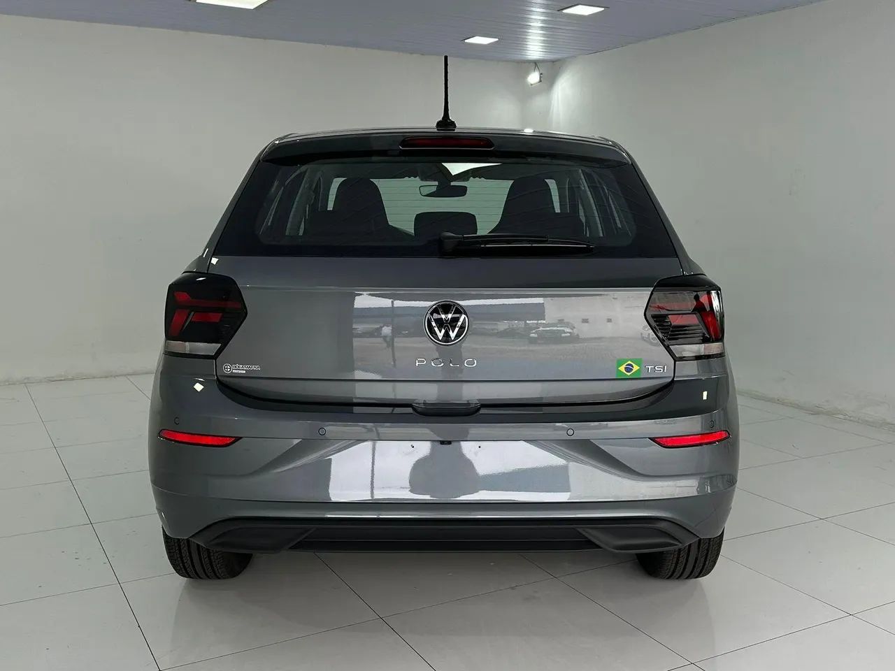 POLO HIGHLINE 1.0 TURBO FLEX CINZA 2025/2026 - Foto 4