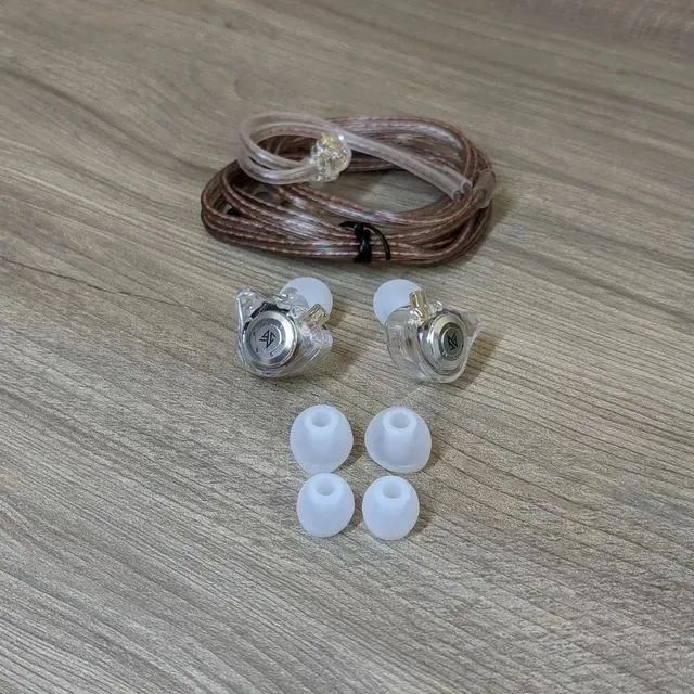 Fones Retorno de Palco Kz Edx Pro Lacrados  - Foto 4