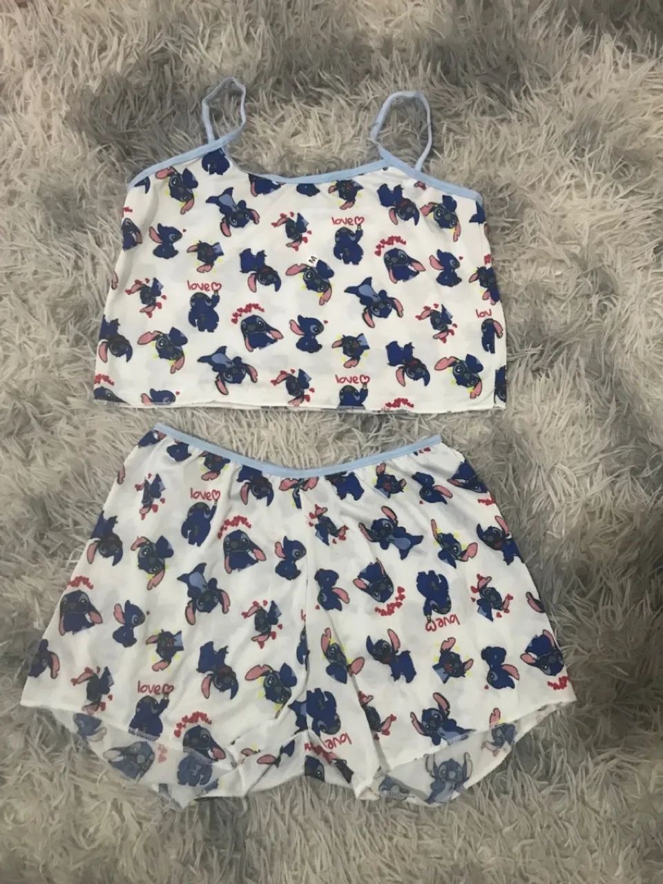 Conjunto de Pijama Stitch - Tamanho M