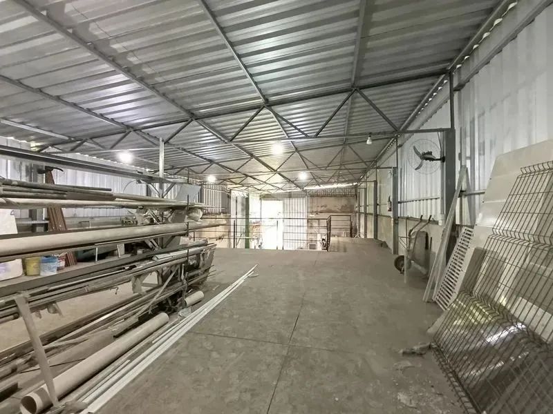 Galpão para alugar no Rio Tavares com terreno de mais de 690 m² - Foto 2