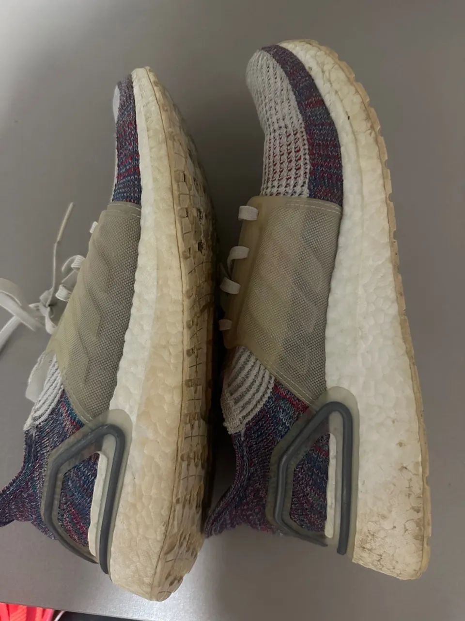 Tennis Adidas Ultraboost 19 tamanho 40 - Foto 3
