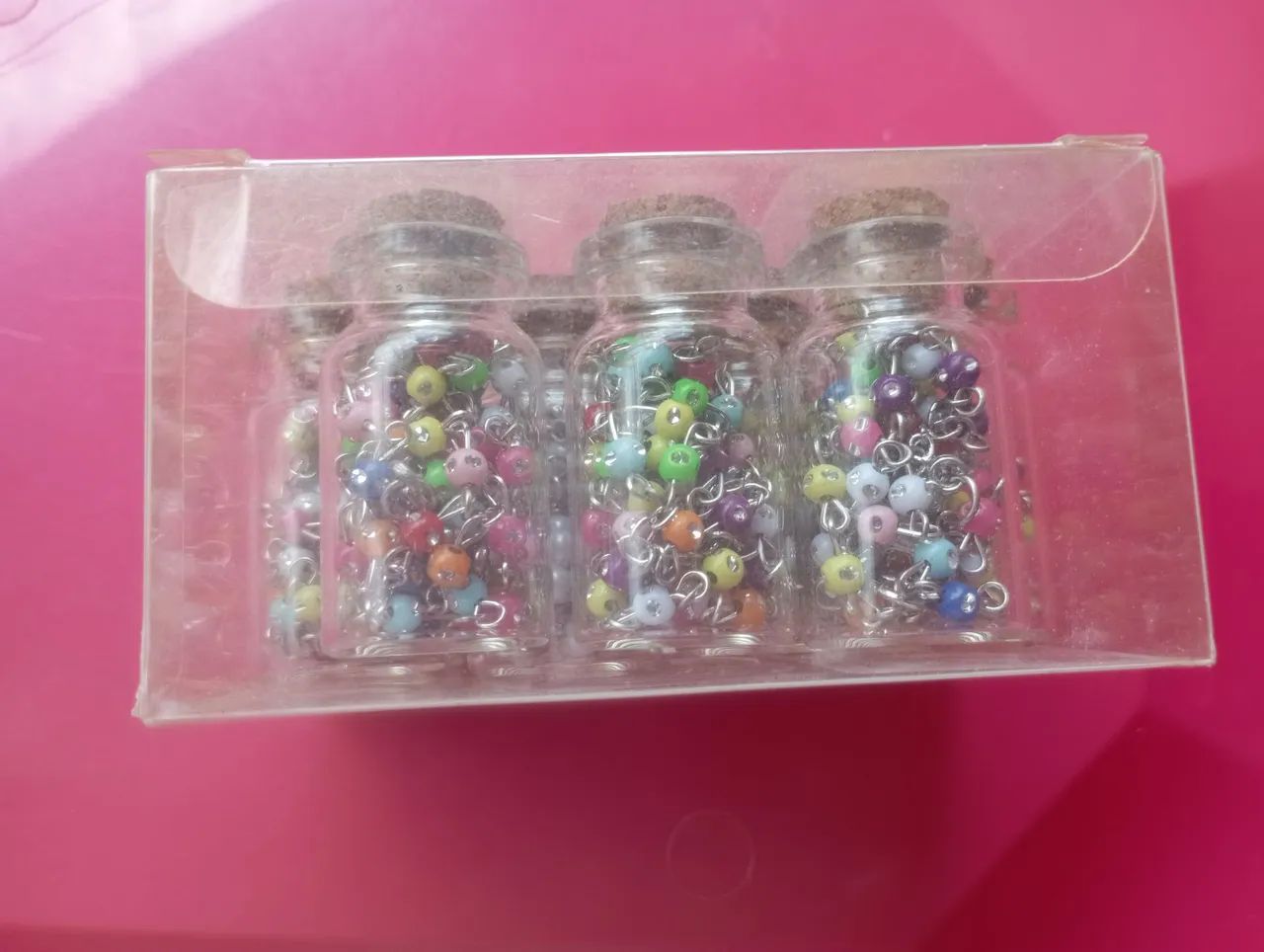 Mini terço missanga colorida pote vidro 