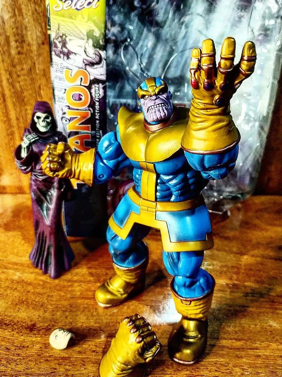 Thanos e Lady Death, Marvel Select - Foto 2