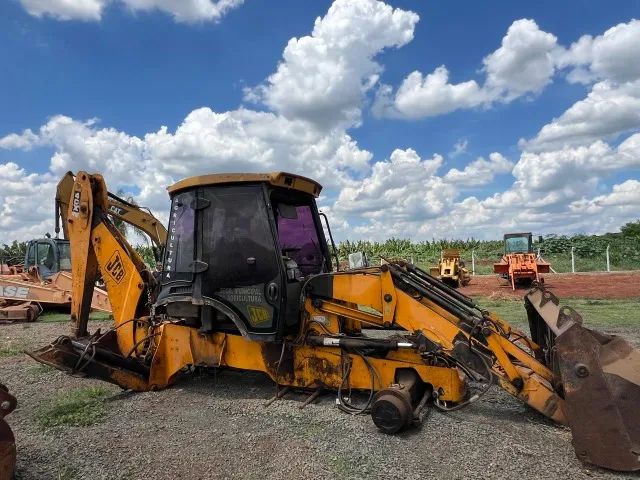 RETRO ESCAVADEIRA JCB 4CX - Foto 5