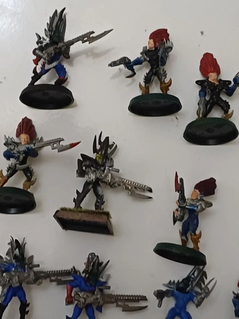 coletanea de miniaturas warhammer  - Foto 2