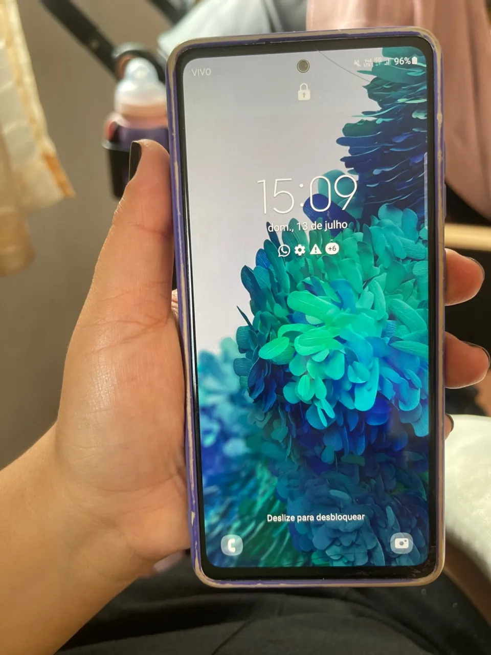 Celular S20FE