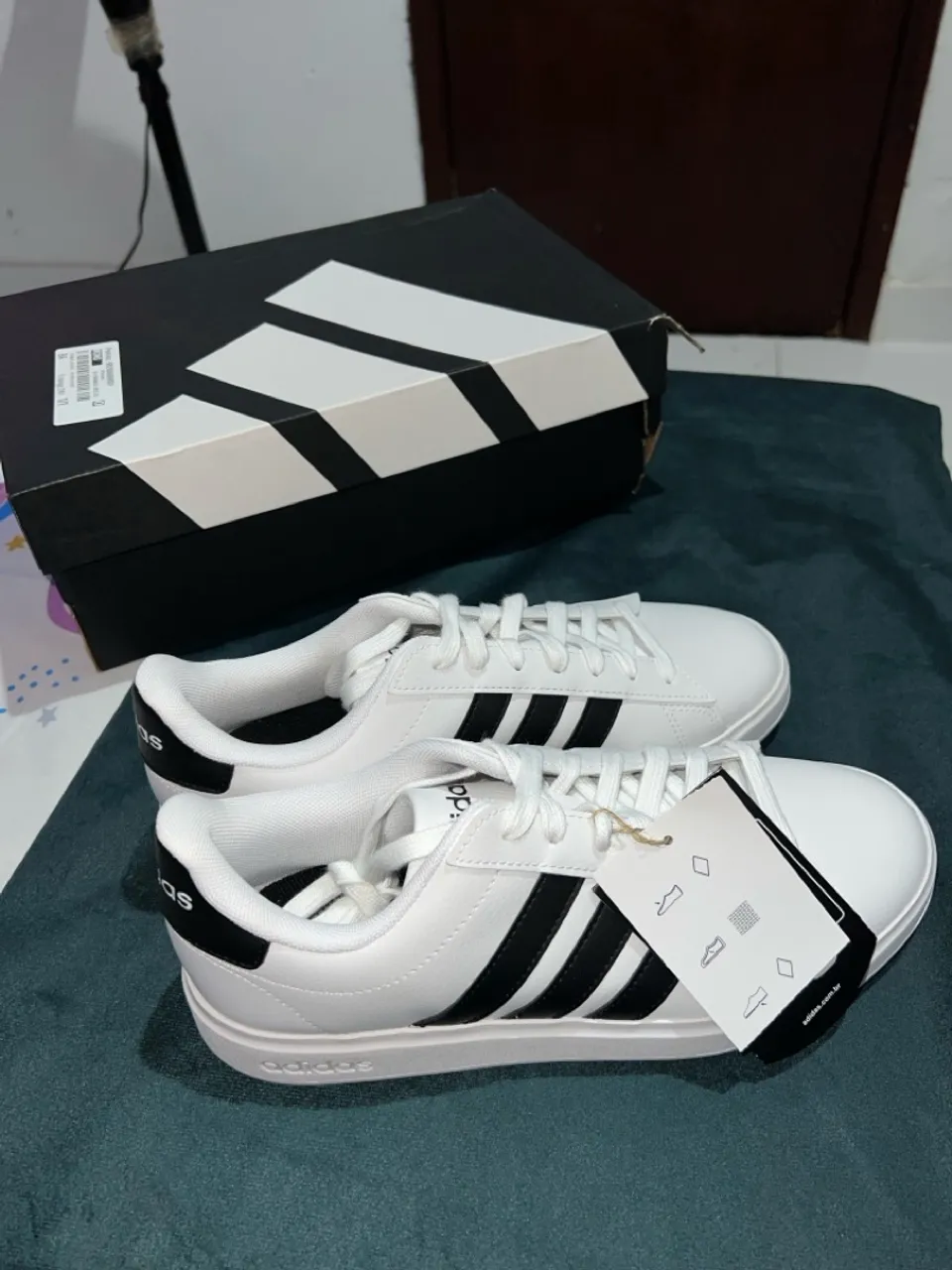 Adidas Grand Court 2.0 - Feminino