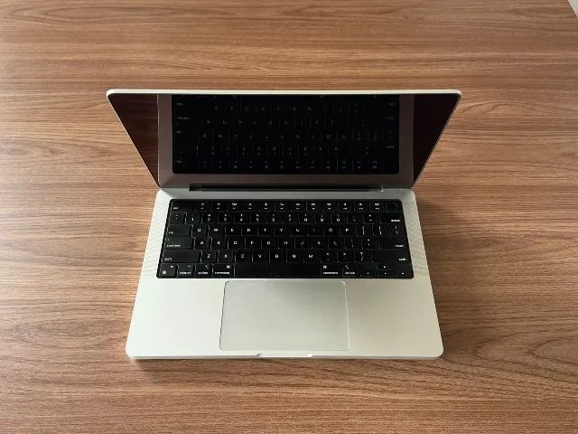 MacBook Pro M3 14
