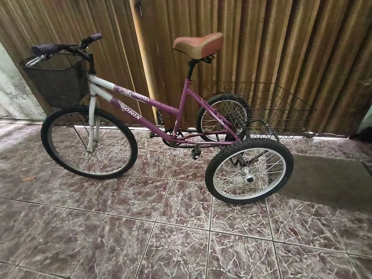 Vendo Bike triciculo em ótimo estado. - Foto 2