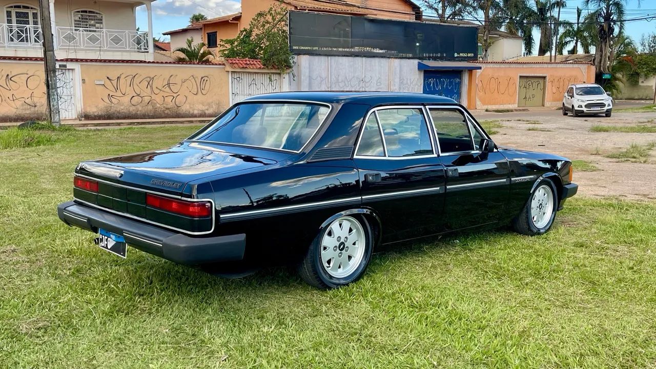 Opala Placa preta, impecável. - Foto 4