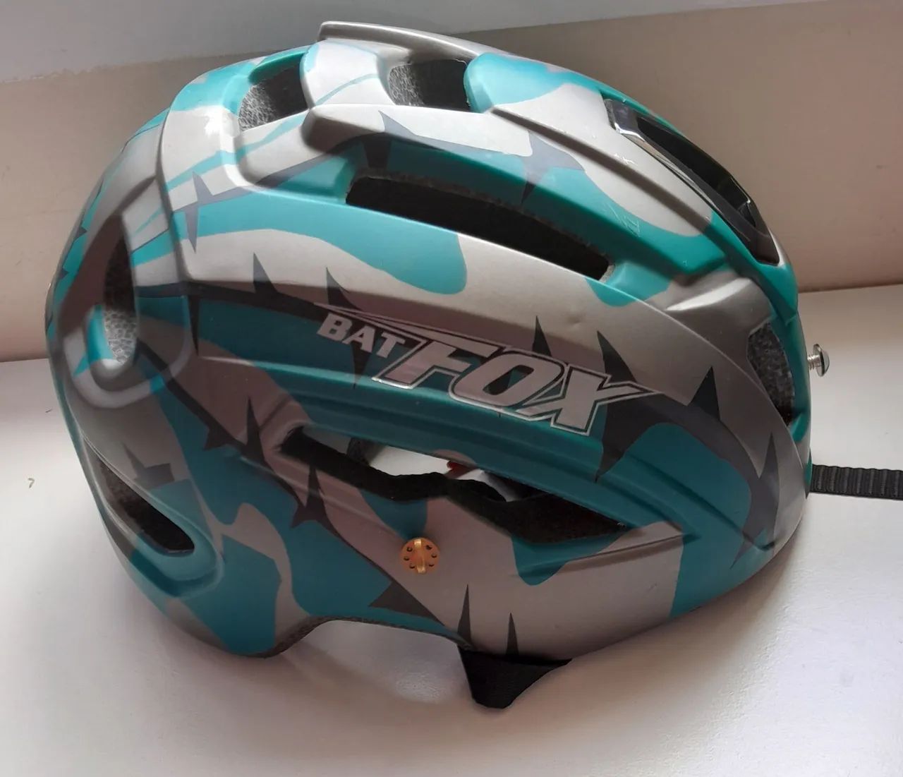 Capacete Bat Fox para Ciclismo