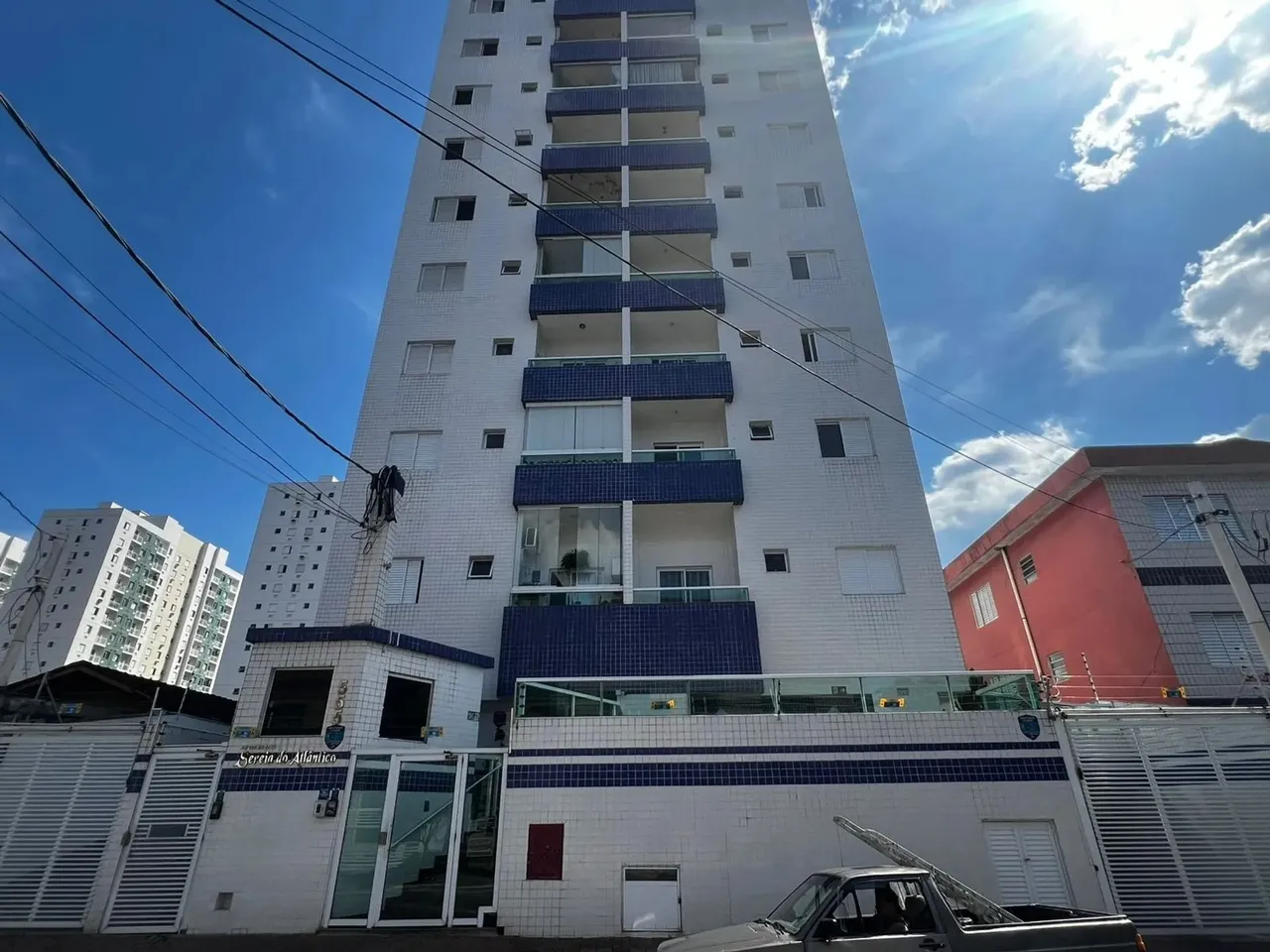 Apartamento à venda em Praia Grande-SP, Ocian: 2 dormitórios, 1 sala, 1 banheiro, 1 vaga d
