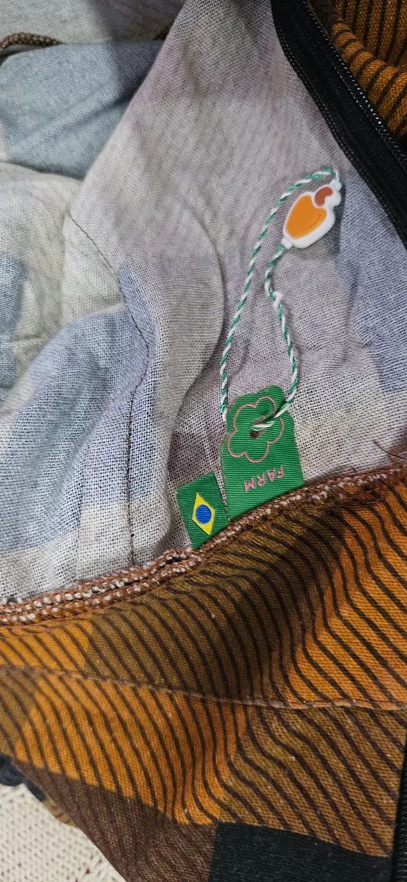 Macacão feminino xadrez marrom Farm - Foto 3