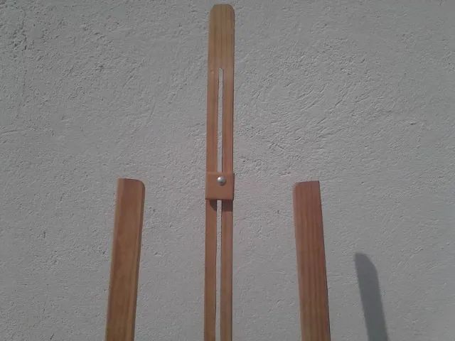 Cavalete de madeira para quadros - Foto 2