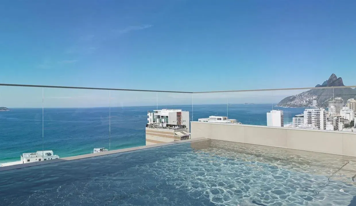 Studio com varanda gourmet em Ipanema - Rio de Janeiro