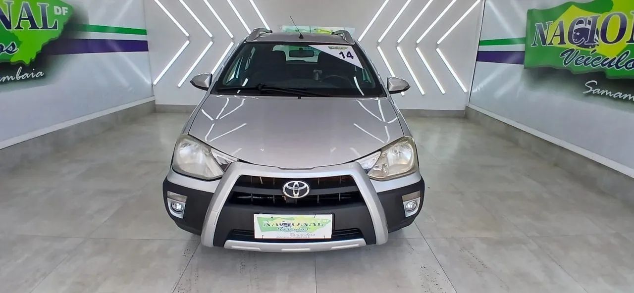 ETIOS CROSS 1.5 2014 - Foto 3